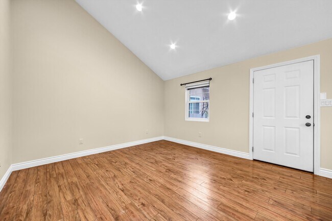 Foto del edificio - 4020 Brunswick Ave