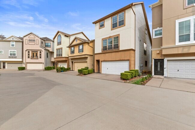 Foto del edificio - 3334 Clearview Villa Way