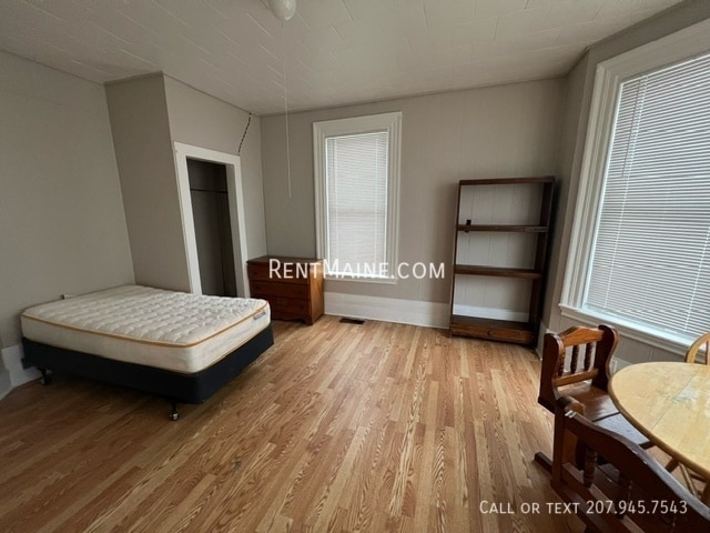 Building Photo - 133 Essex St