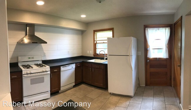 Foto del edificio - 3 br, 1 bath House - 824 Palatka Road