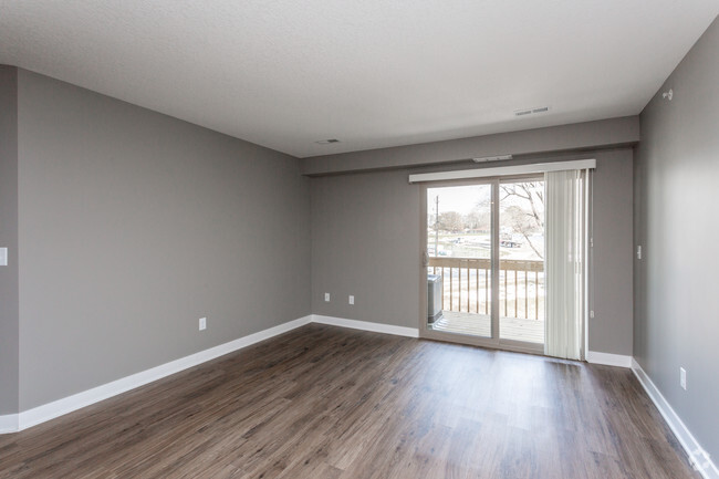 2BR Remodeled - Living Room - Walnut Creek Apartments