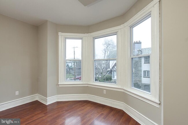 Building Photo - 501 S 49th St