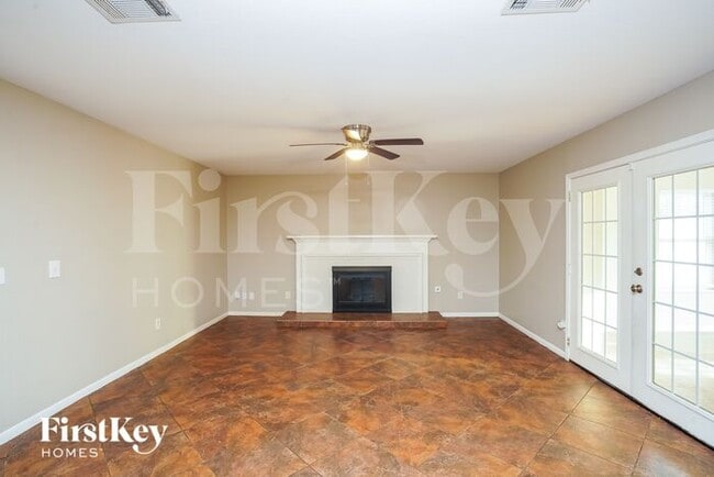 Foto del edificio - 12523 Mill Ridge Dr