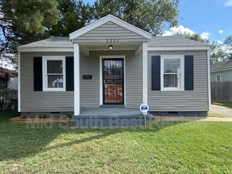 Primary Photo - 2026 Farrington St