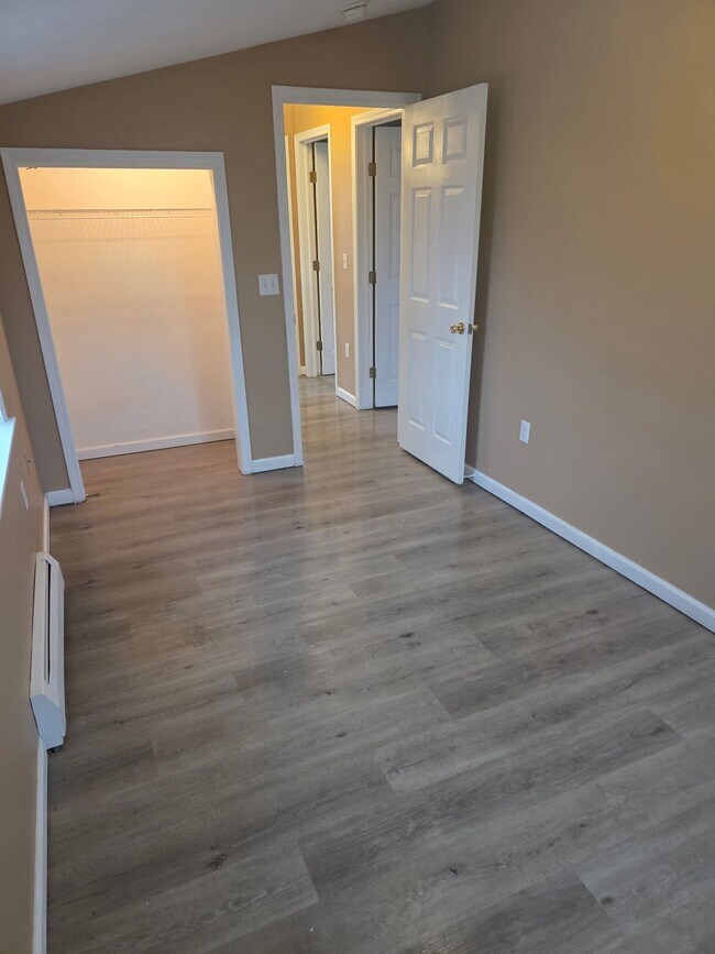 Foto del edificio - 96 E Schuyler St