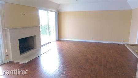 Primary Photo - 3500 Ridgeford Dr