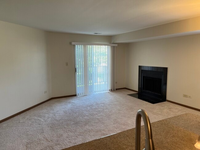Foto del edificio - 1744 Eastwood Ct
