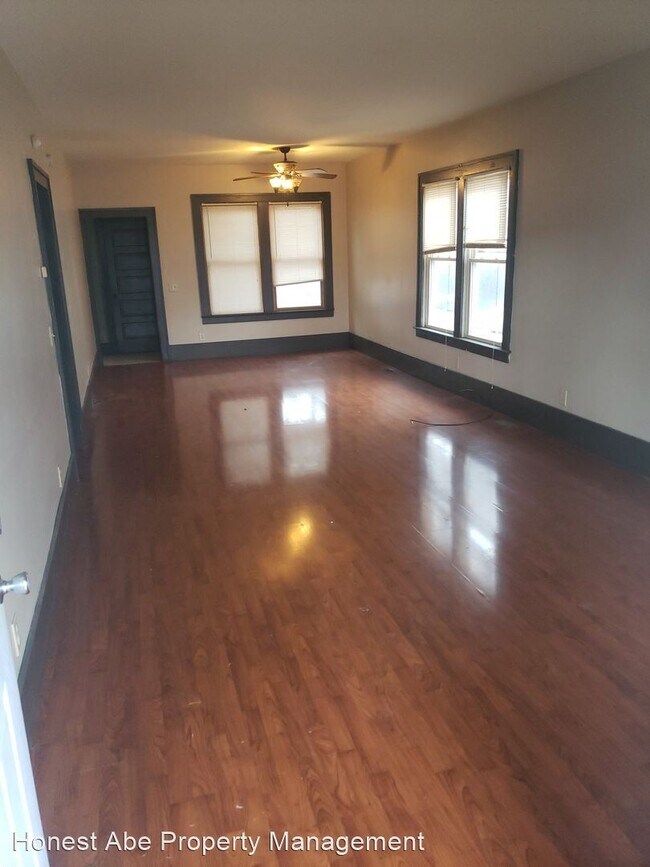 Foto del edificio - 2 br, 1 bath House - 2005 S College