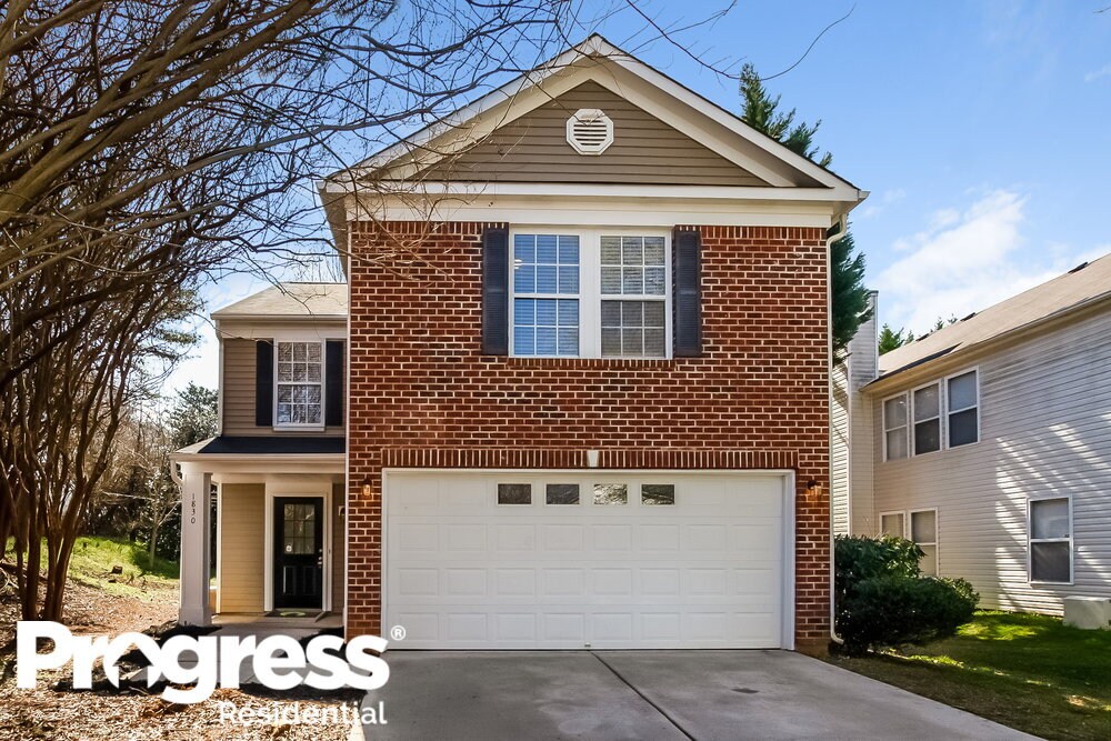 Foto principal - 1830 Oakdale Green Dr