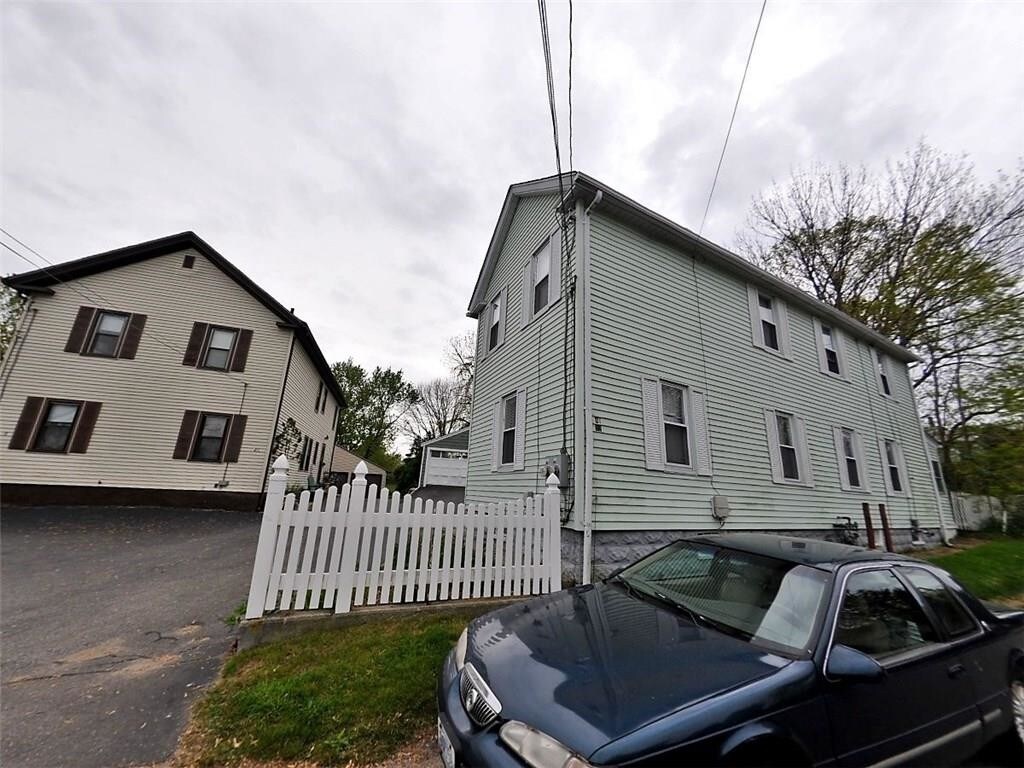 Primary Photo - 22 Fiume St