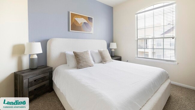 Foto del edificio - 901 Lakeside Cir