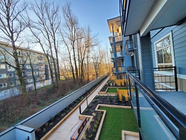 Building Photo - 45562 Airport Road305