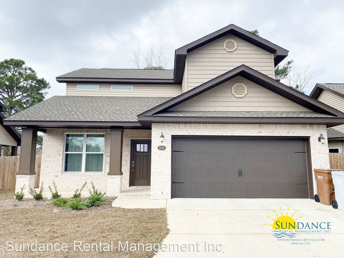 2295 Hadleigh Hills Ct