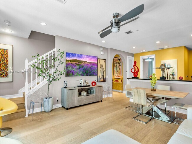 Foto del edificio - 2249 NE 9th Ave