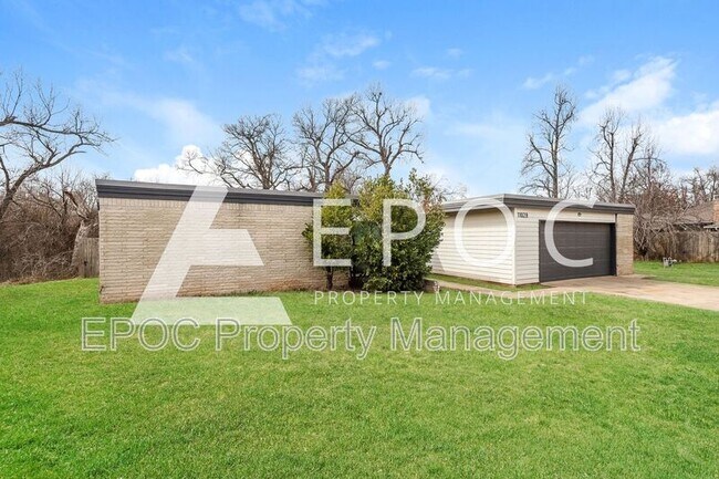 Photo - 11028 NW 112th St House