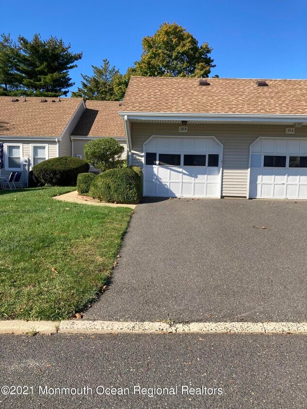 39B Piazza San Paola, Howell, NJ 07728 House Rental in Howell, NJ