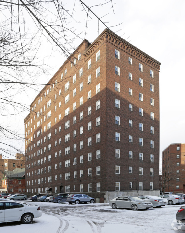 Building Photo - Wellington Apartments