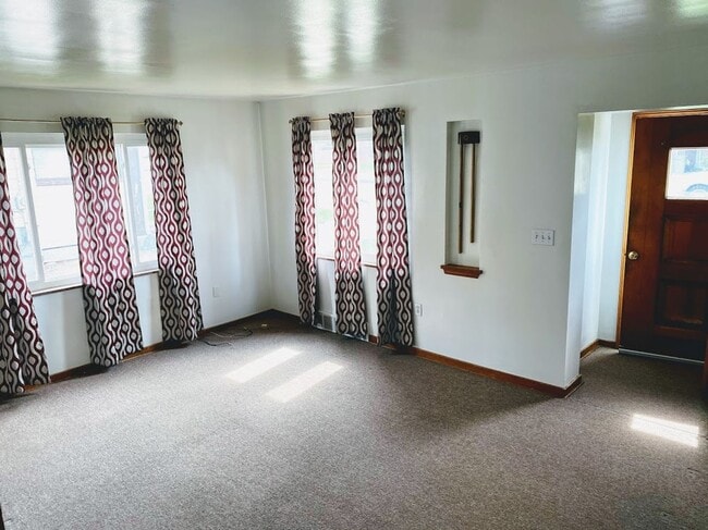 Photo - Nice sized Two Bedroom House!