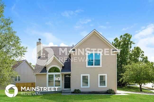 Building Photo - 8029 W 149th St