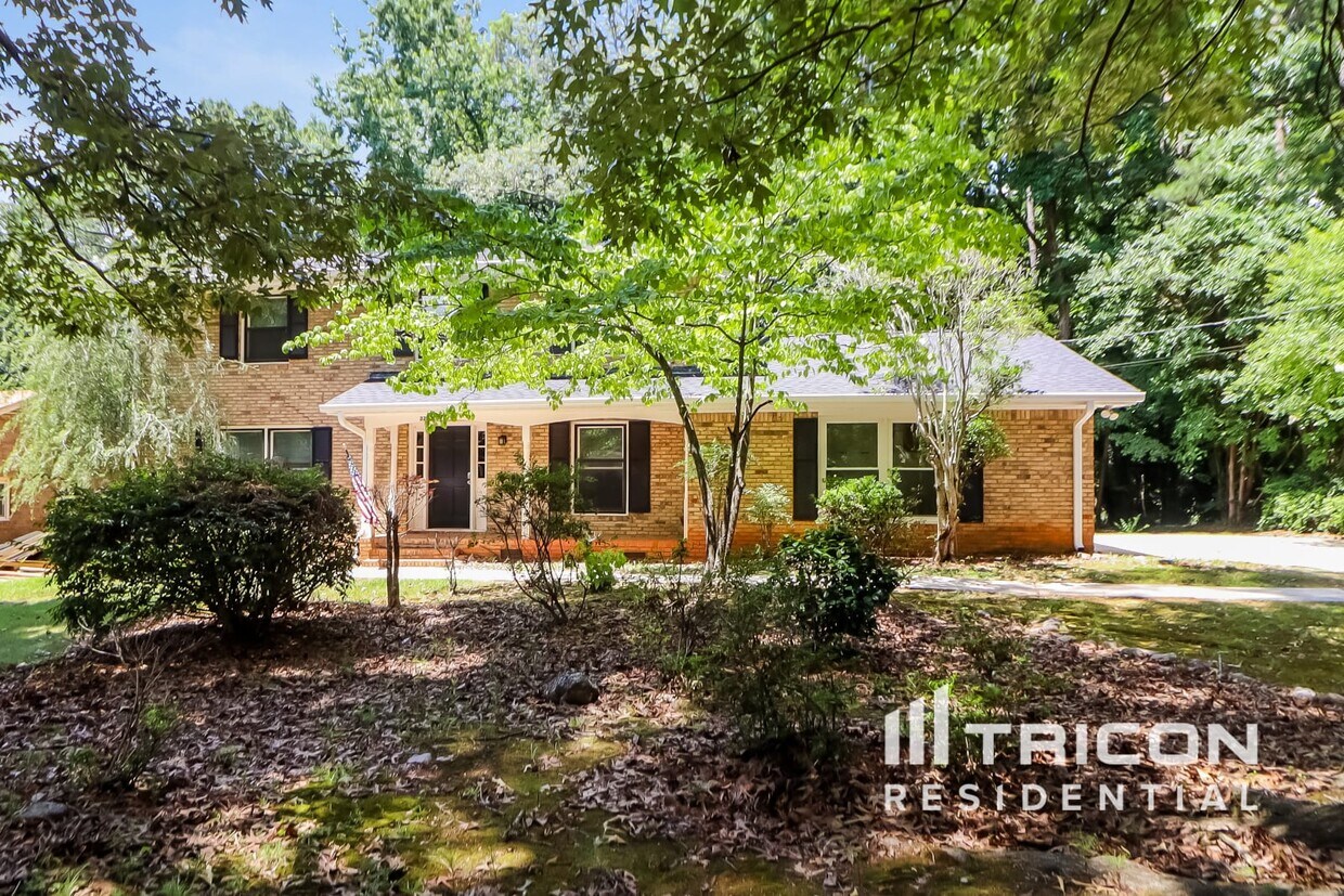 Primary Photo - 3231 Wakefield Drive Decatur GA