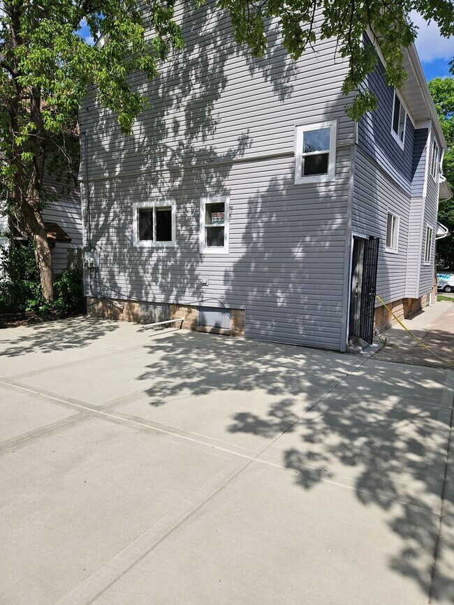Building Photo - 4455-4457 N 30th St. (Duplex)