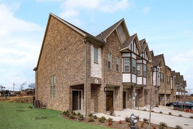 Foto del edificio - 2213 Southwick Dr