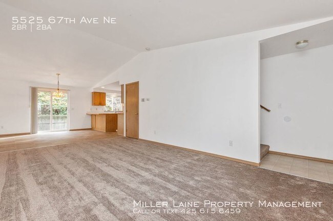 Foto del edificio - 2 bedroom, 2 bath duplex available now!