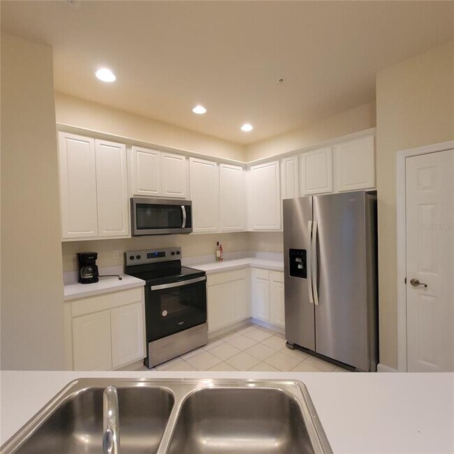 Foto del edificio - 3351 Whitestone Cir