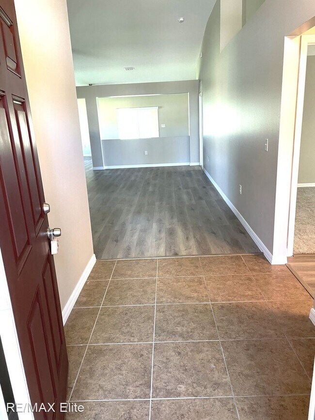 Foto del edificio - 3 br, 2 bath House - 1988 Snapdragon Dr