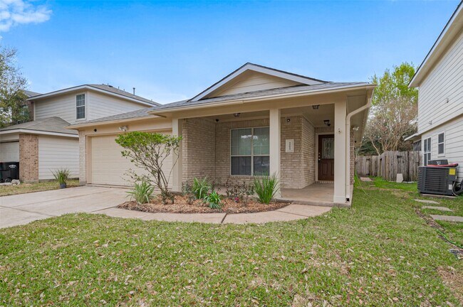 Foto del edificio - 11615 Standing Pine Ln