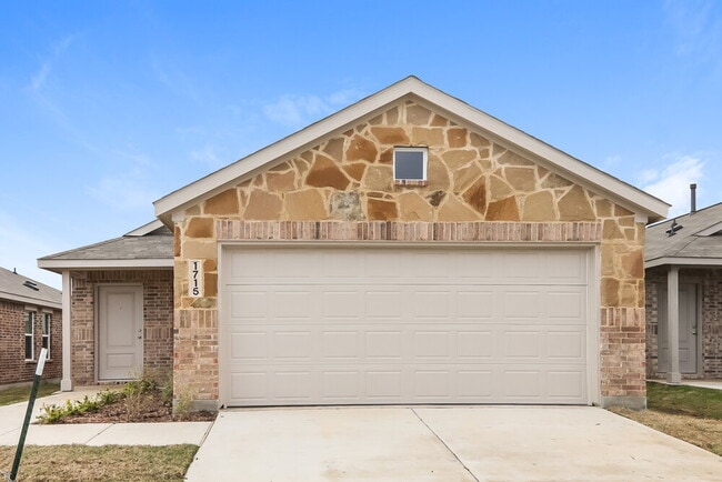 Building Photo - 1715 Crossbill St