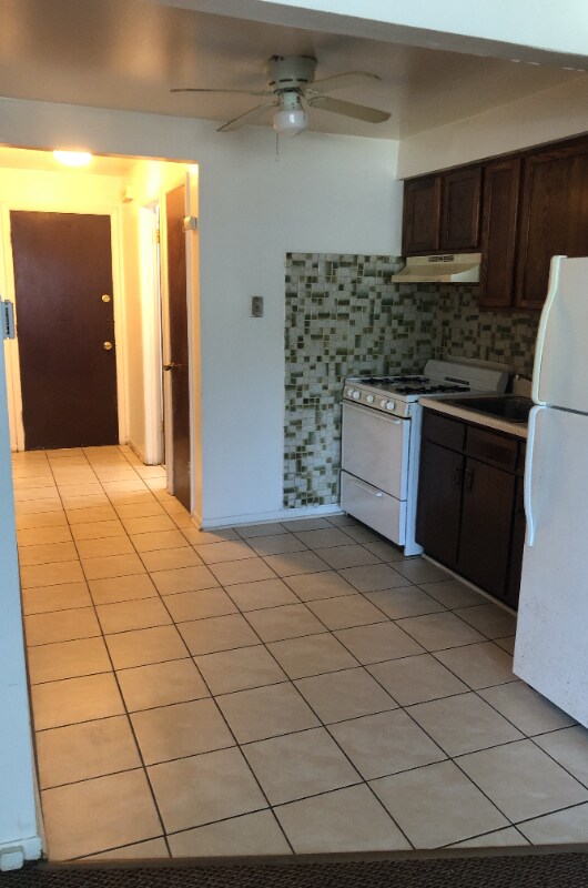 Foto del edificio - 3847 W 124th Pl