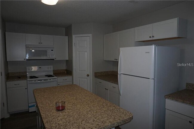 Foto del edificio - 1024 Osprey Cove Cir
