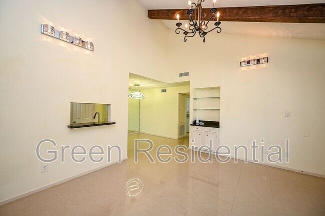 Foto del edificio - 1100 Augusta Dr