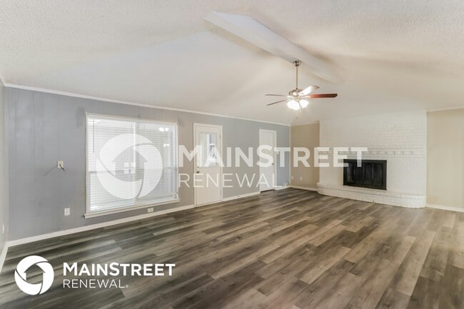 Foto del edificio - 529 Buckingham Pl