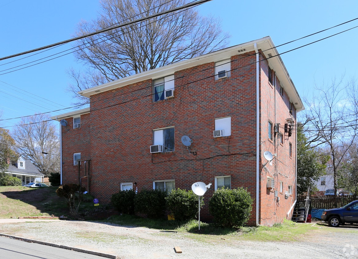 Building Photo - 219 W Geer St