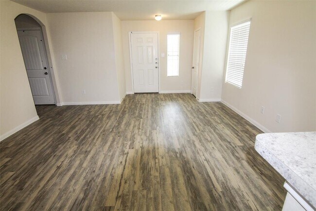 Building Photo - 13211 City Grn Trl