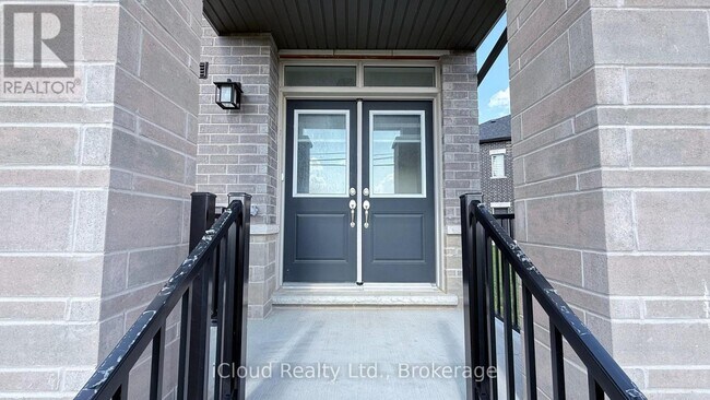 Building Photo - 79 Donald Ficht Cres