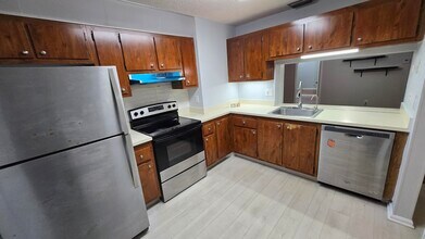 Building Photo - 11188 Royal Palm Blvd