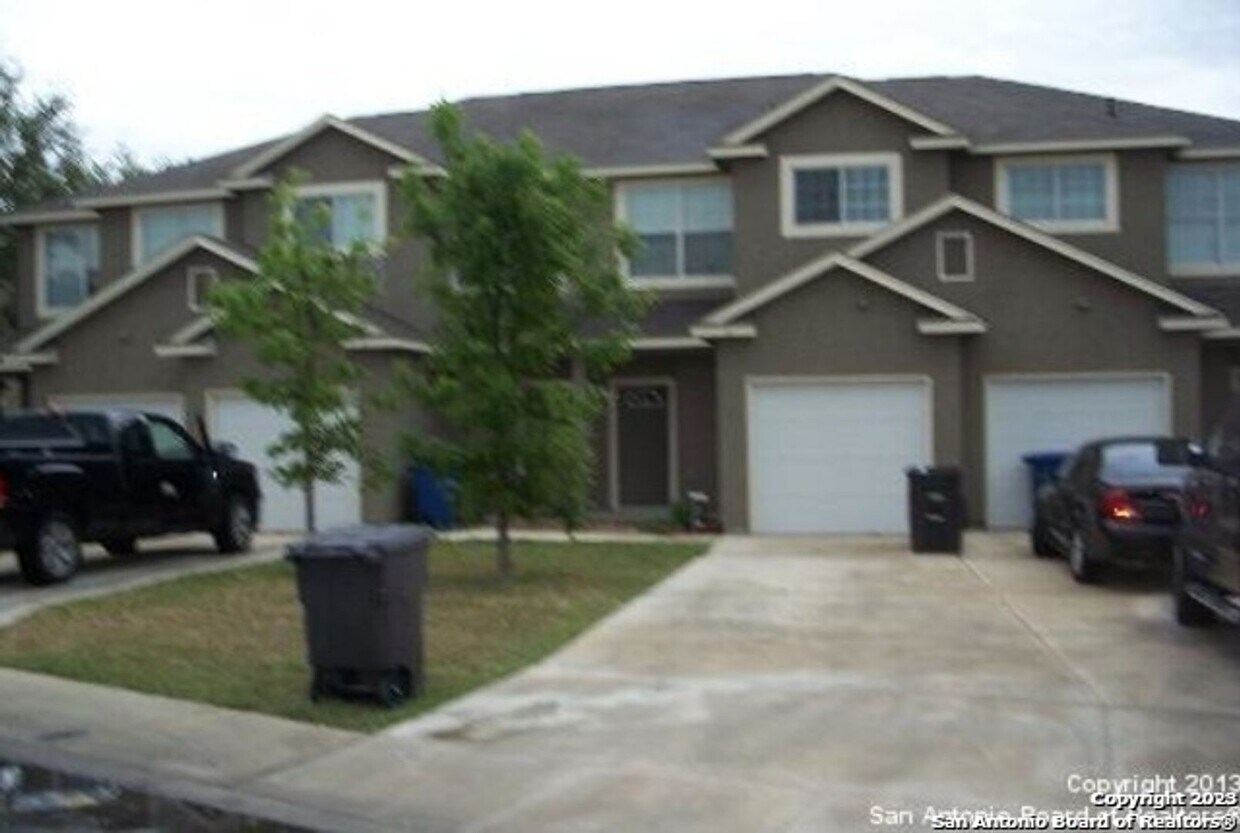 6410 Summit Oak, San Antonio, TX 78229 House Rental in San Antonio, TX