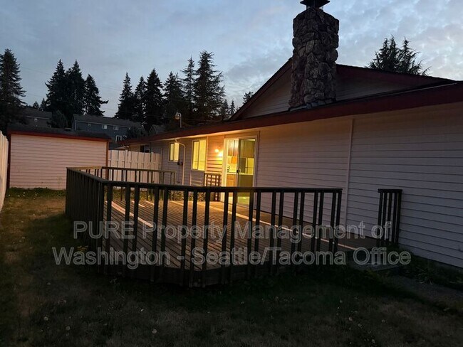 Foto del edificio - 4211 201st St Ct E