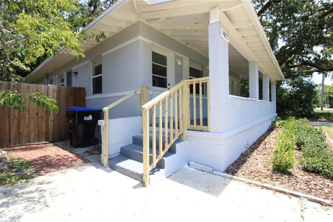 Building Photo - 1023 Dowd Ave