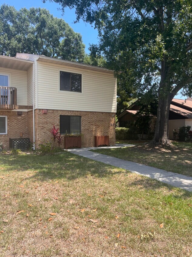 Foto principal - 4205 Old Road 37