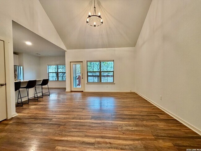 Building Photo - 1513 Winding Creek Trail