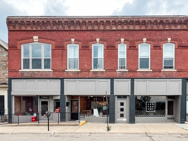Building Photo - 1175 Iowa St