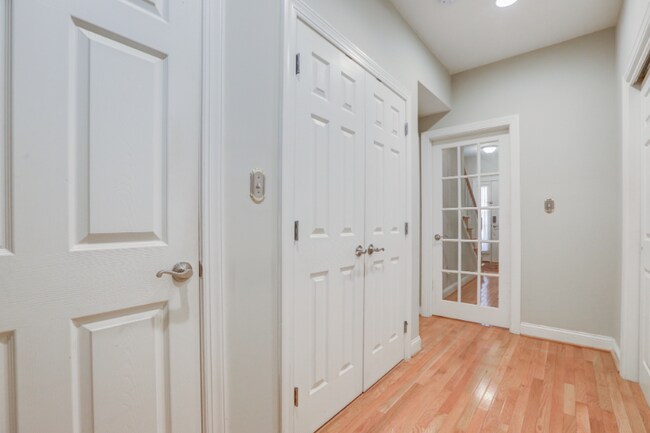 Foto del edificio - 194 Christina Landing Dr