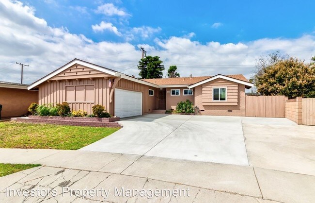 Building Photo - 3 br, 2 bath House - 16021 Marlinton Dr.