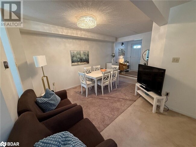 Building Photo - 2350 Grand Ravine Dr