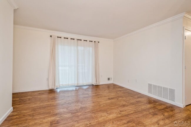 Building Photo - 101 Quince Ct