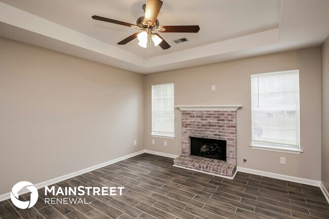 Foto del edificio - 6885 Bannister Park Ln